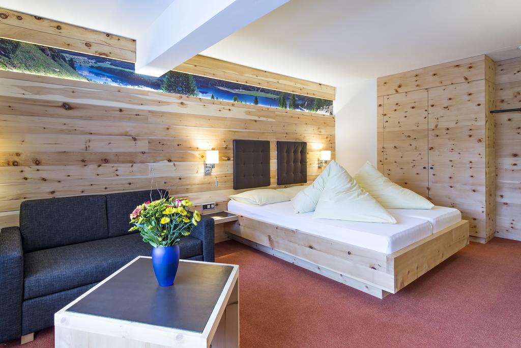 Hotel Palue Pontresina Zewnętrze zdjęcie
